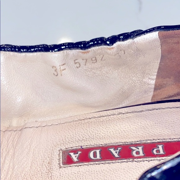 Prada flats - Picture 7 of 11